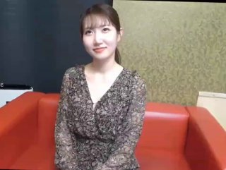 丝袜会所单男来家里看着他操老婆